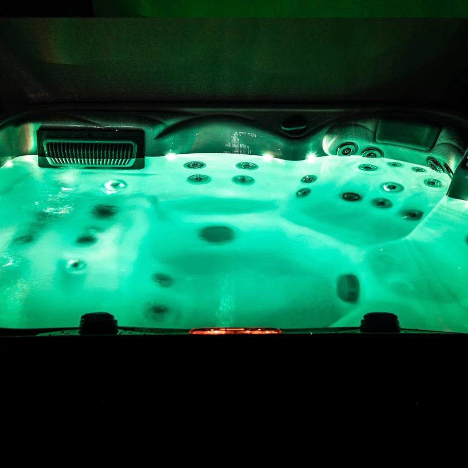 New York Hot Tub