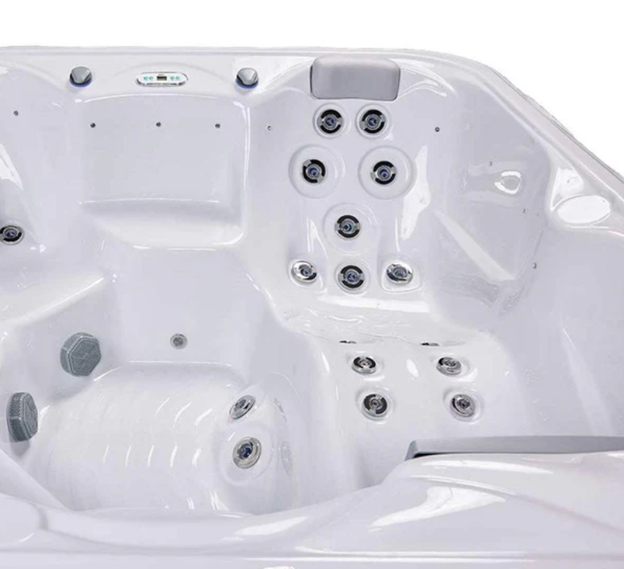 New York Hot Tub